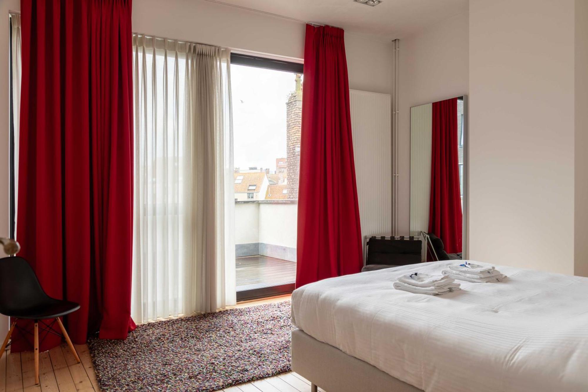 Spacious Belle Epoque House With Free Parking オステンド エクステリア 写真